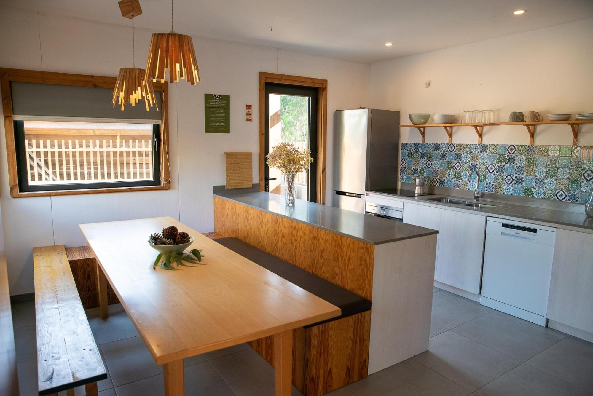 Bukubaki Eco Surf Hotell Ferrel  Exteriör bild