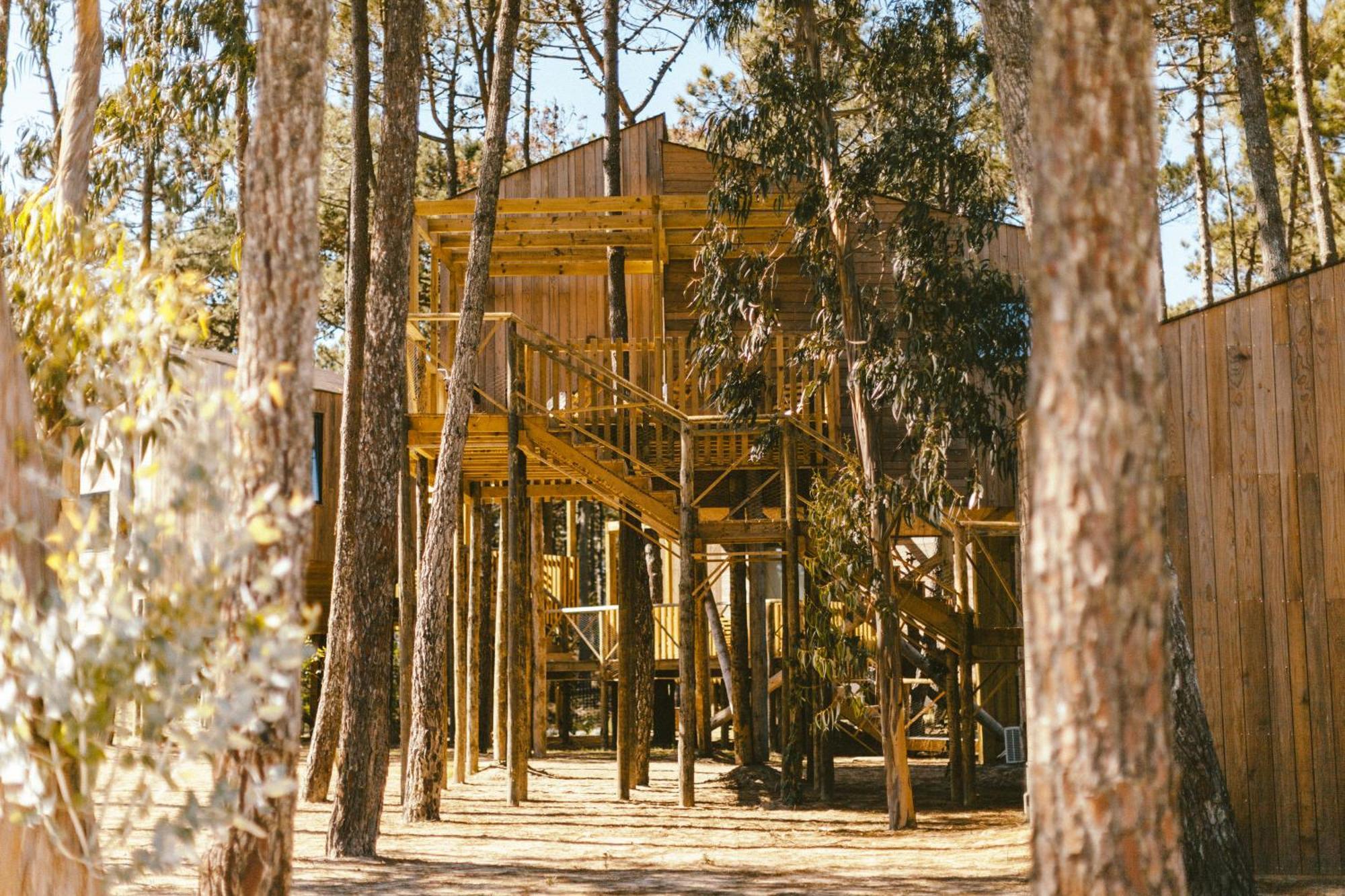 Bukubaki Eco Surf Hotell Ferrel  Exteriör bild